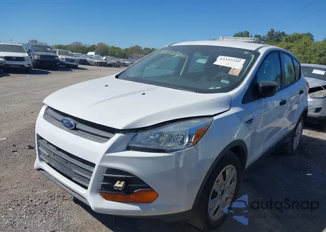 2016 Ford Escape S from USA, damaged, VIN 1FMCU0F71GUB56021
